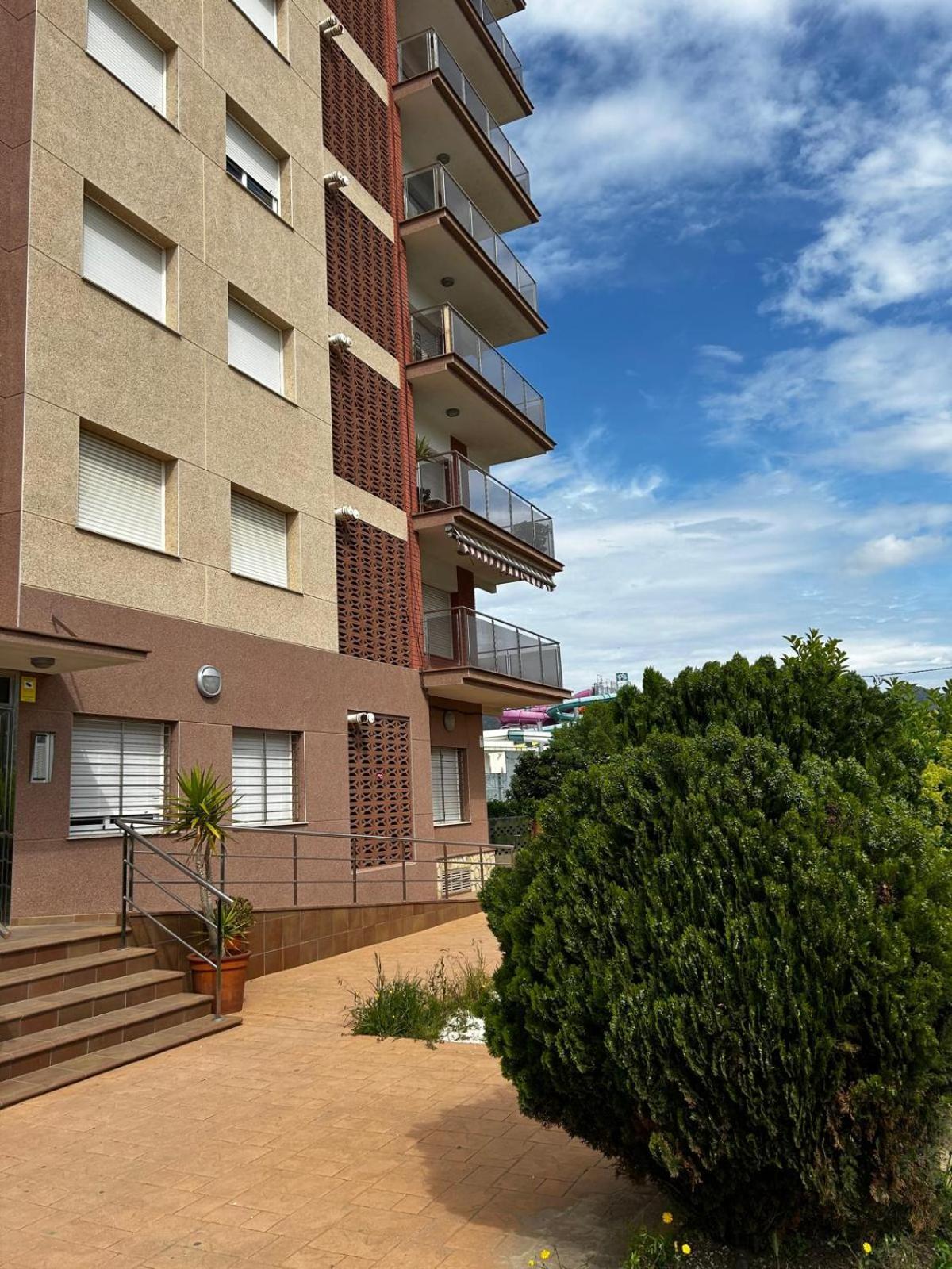 Luxury Apartamenty Pineda de Mar Bagian luar foto