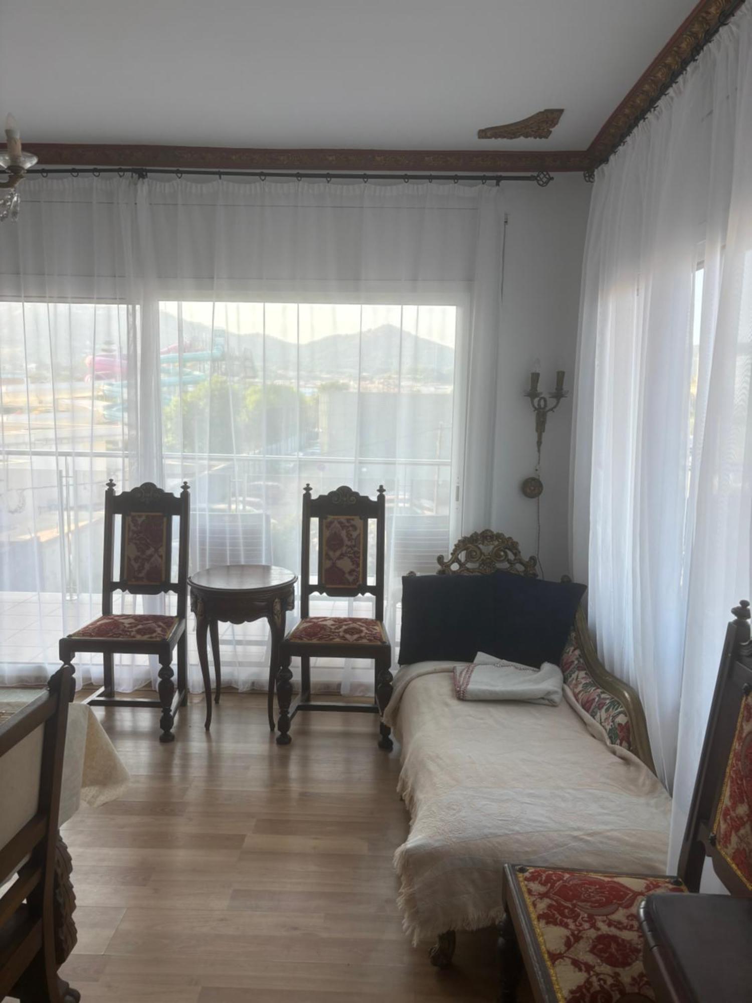 Luxury Apartamenty Pineda de Mar Bagian luar foto